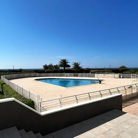 Sea Blue Les Rivages 公寓